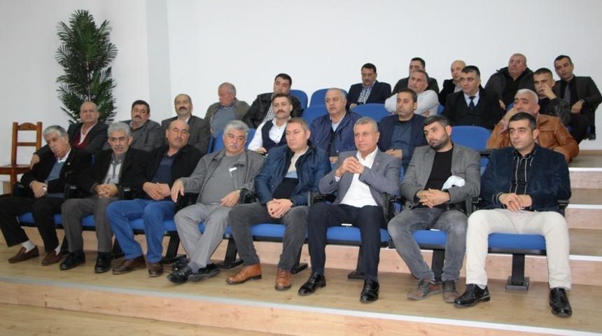 Trafik akışının değiştirilmesi ulaşımı felç etti