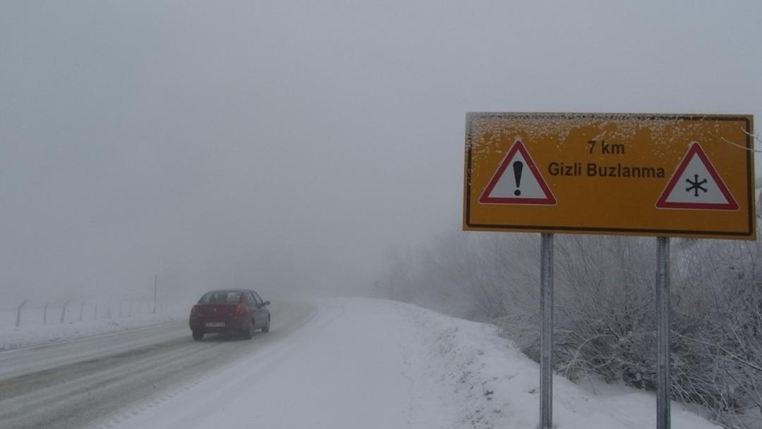Domani&ccedil; Dağları&rsquo;nda sus ve buzlanma