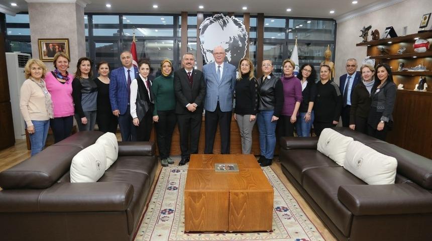 Polatlı Kent Konseyi üyeleri Kazım Kurt’u ziyaret etti