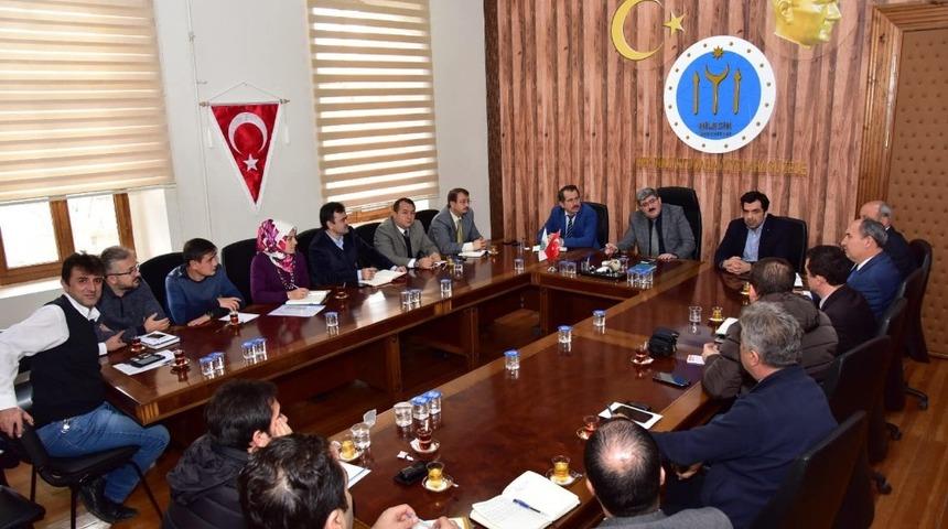 Başkan Can, birim müdürleriyle bir araya geldi