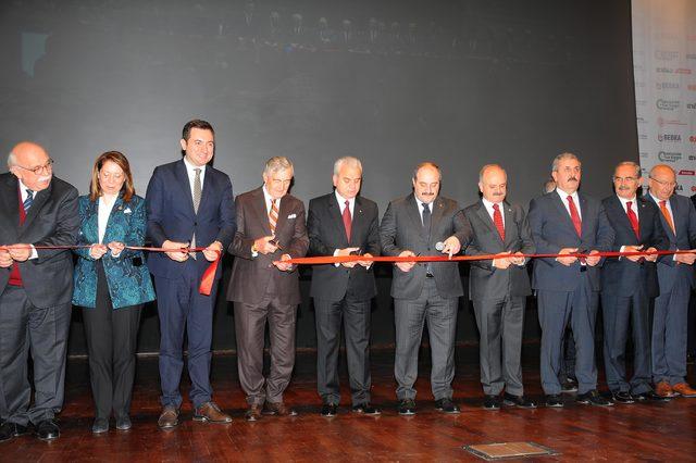 Bakan Varank, Vehbi Koç Kongre Merkezi'nin açılışını yaptı