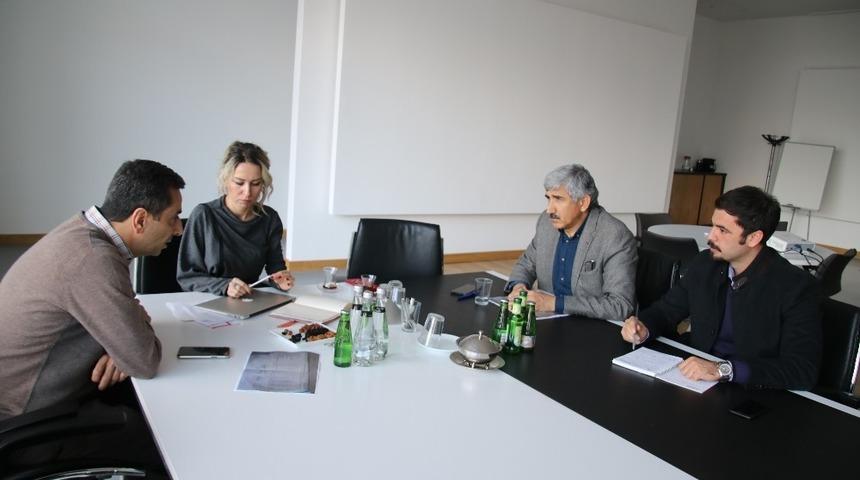 Tramb&uuml;s projesi devam ediyor