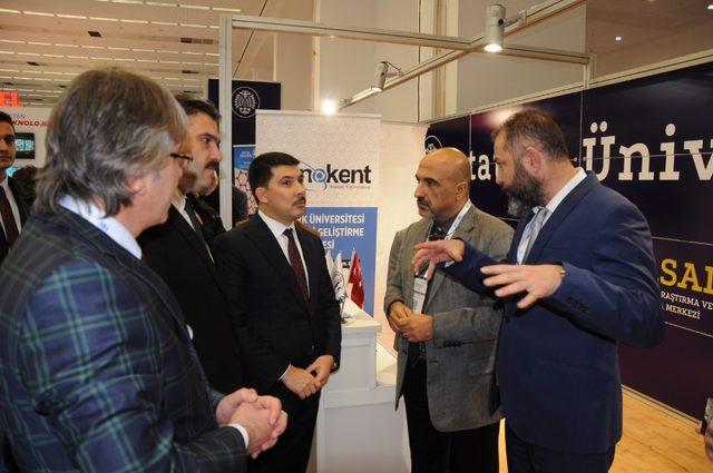 Atatürk Üniversitesi, akıllı çözümler üretmek için verimlilik ve teknoloji fuarına katıldı