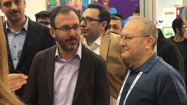 Atatürk Üniversitesi, akıllı çözümler üretmek için verimlilik ve teknoloji fuarına katıldı