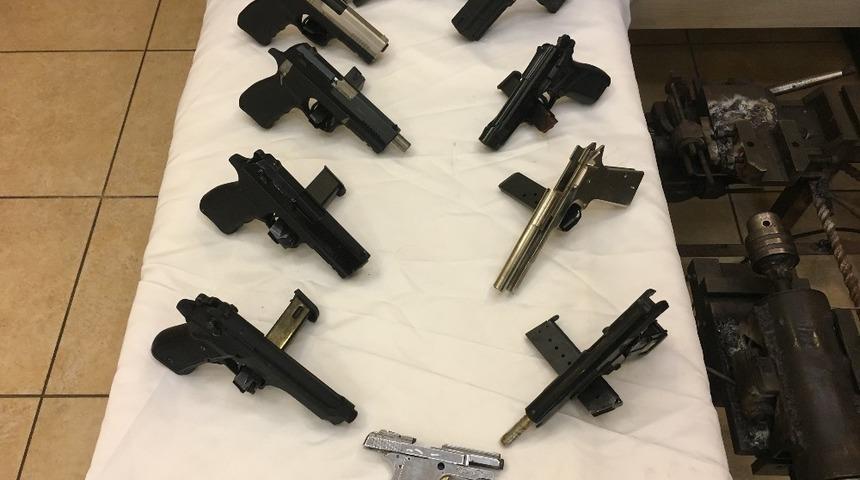 Osmaniye&rsquo;de silah ka&ccedil;ak&ccedil;ılığı operasyonu