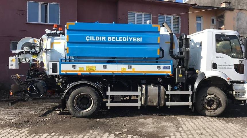 &Ccedil;ıldır Belediyesi Kanal A&ccedil;ma Aracına Kavuştu