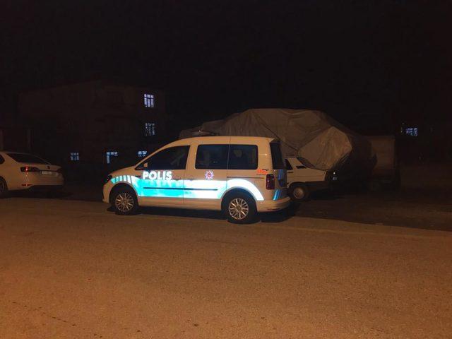 Baba-oğul sokak ortasında silahlı saldırıya uğradı: 1 &ouml;l&uuml;, 1 yaralı 1