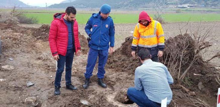 Yol çalışması yapan işçiler tarihi mermer kuyu buldu G1