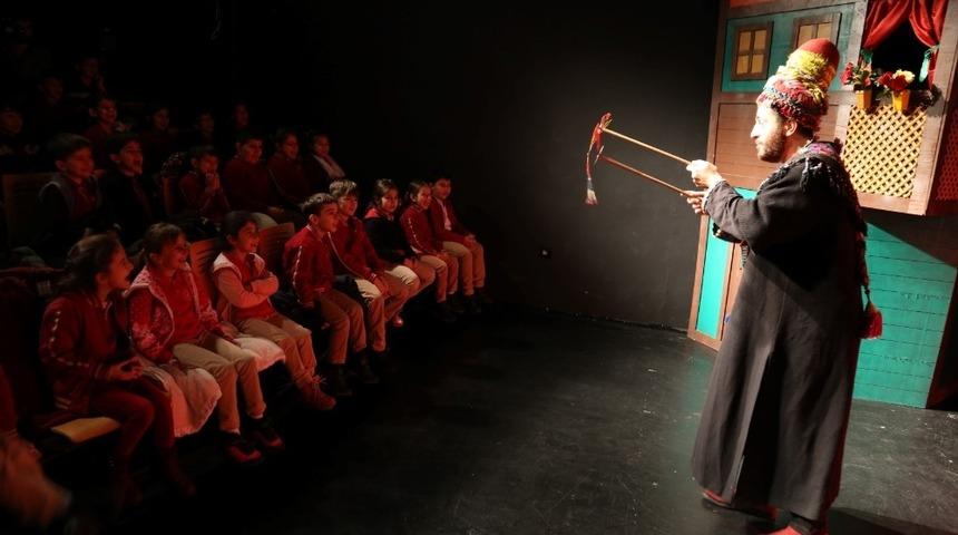 Şehir Tiyatrolarında &ldquo;P&uuml;sk&uuml;l&rdquo; t&ouml;reni