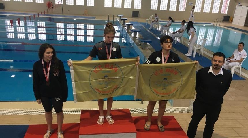 Aydın Kış Y&uuml;zme Şampiyonası ger&ccedil;ekleştirildi