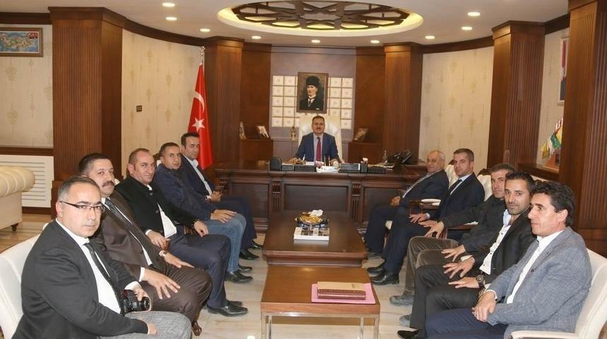 Y&Uuml;TSO Meclis Başkanı Metin&rsquo;den Vali Akbıyık&rsquo;a ziyaret