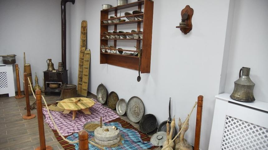 İzmit&rsquo;te k&ouml;y m&uuml;zesi ziyaret&ccedil;ilerini ağırlamayı s&uuml;rd&uuml;r&uuml;yor