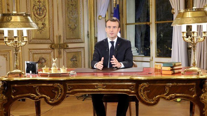 Sarı Yelekliler protestoları: Macron, 'Zenginlerin cumhurbaşkanı değilim' konuşmasını "altın oda"da yaptı