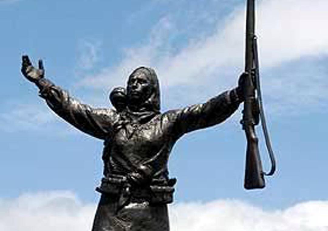 24 yıllık hata d&uuml;zeltildi! Meğer Nene Hatun heykelindeki...