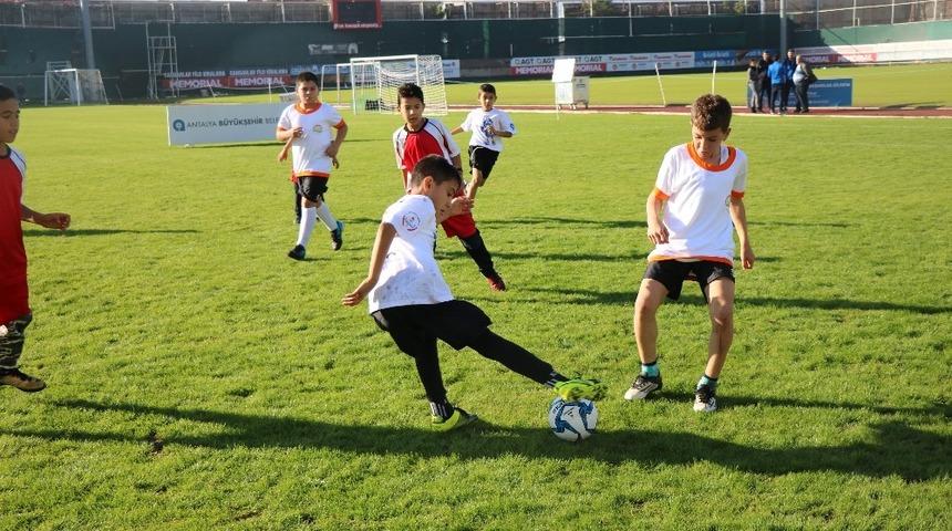 Okullar Ligi heyecanı 5&rsquo;nci kez başladı