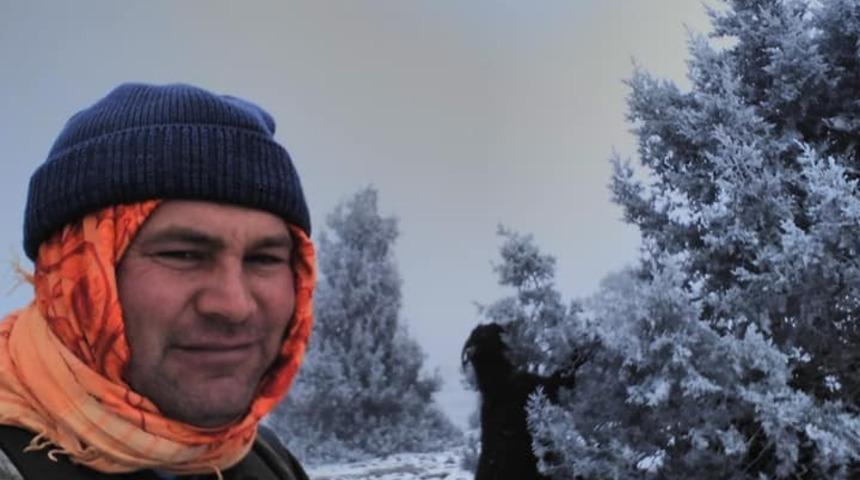 20 yıldır hayvancılık yapıyor