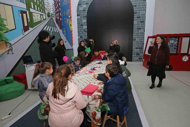 Blogger anneler çocuk müzesinde buluştu