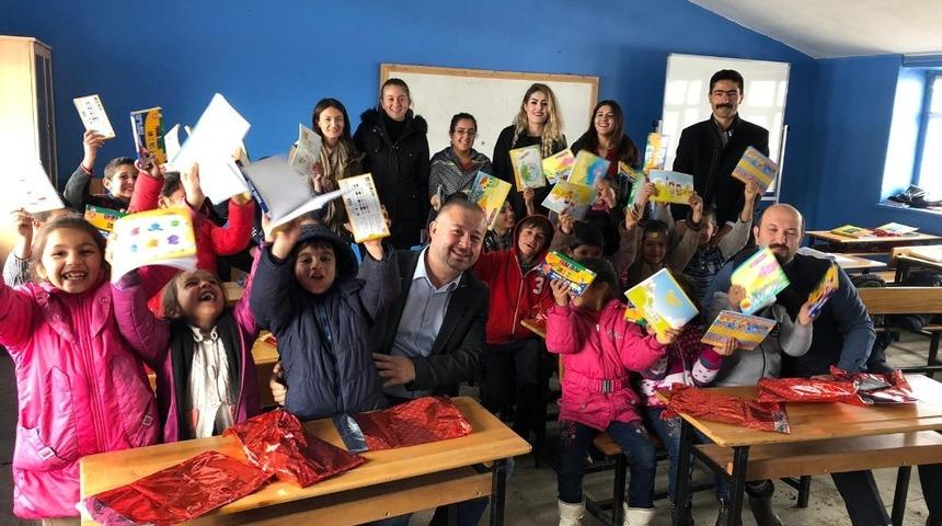 VEDAŞ’tan köy okulunu güzelleştiren çalışma