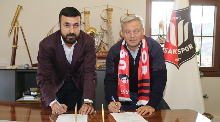 Aşigoların yeni hocası Bahri Kaya oldu