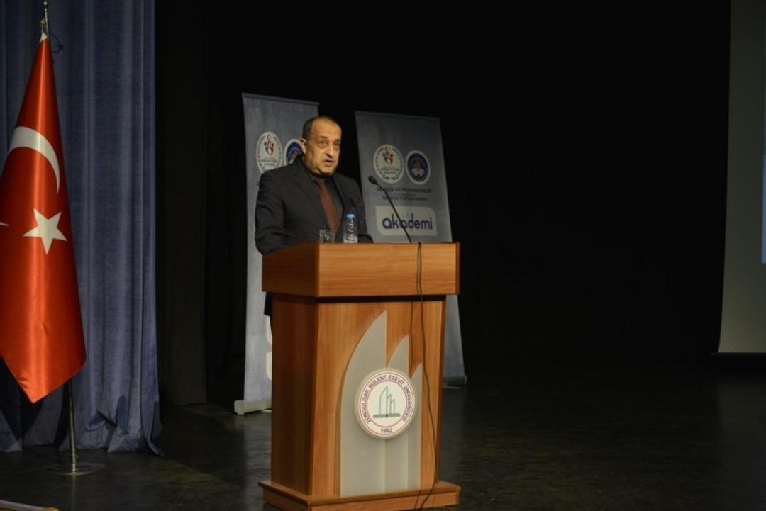 BE&Uuml;&rsquo;de "Zoru Başaranlar: Grizu-263 Uzay Takımı" s&ouml;yleşisi