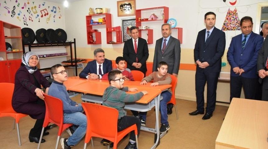 Vali Baruş&rsquo;tan ziyaretler