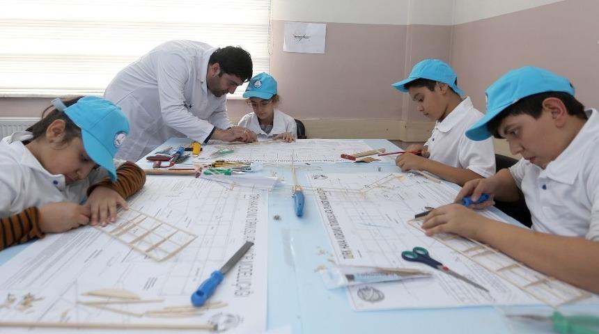 Yerli ve milli havacılığa ilk adım i&ccedil;in Şahinbey&rsquo;de model u&ccedil;ak kursu