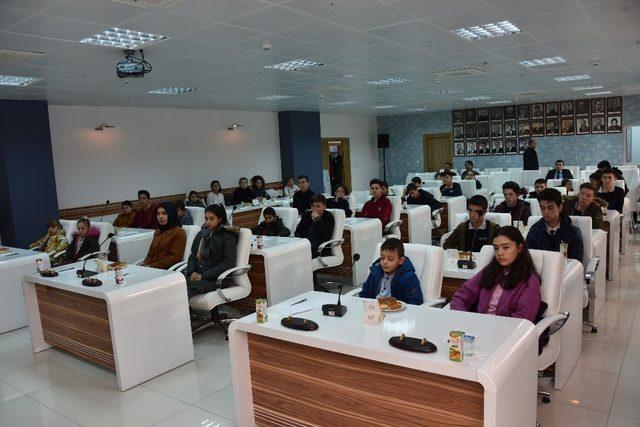 Başkan Bakıcı, Öğrenci Meclis başkanları ile bir araya geldi