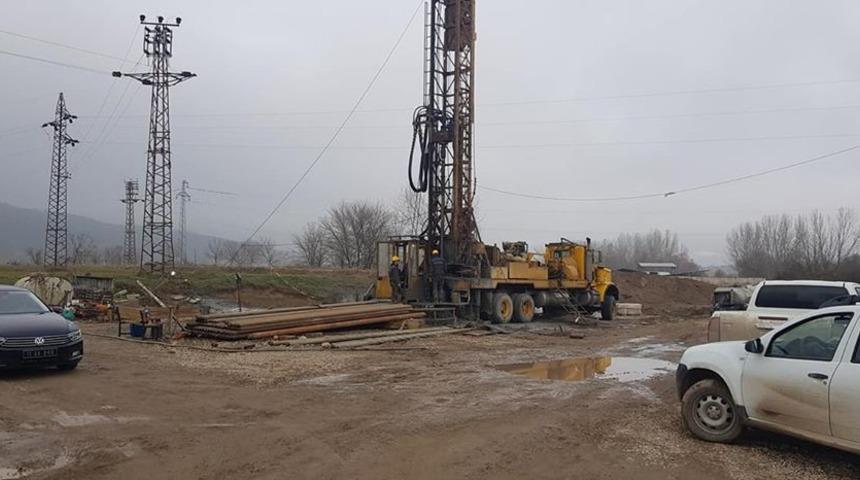 Vezirhan&rsquo;da sıcak su arama &ccedil;alışmaları devam ediyor