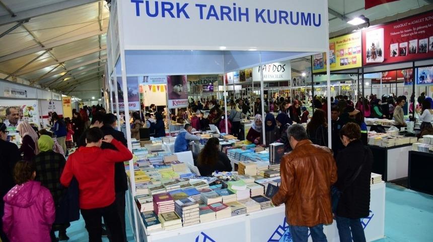 T&uuml;rk Tarih Kurumu ve T&uuml;rk Dil Kurumu Kitap Fuarı&rsquo;nda