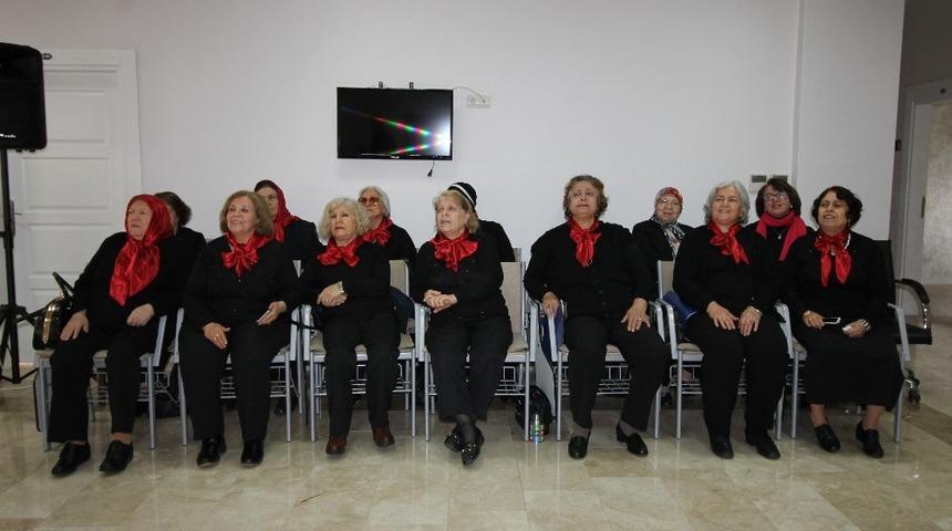 Palyatif Bakım Evi&rsquo;nde yaşlılara konser