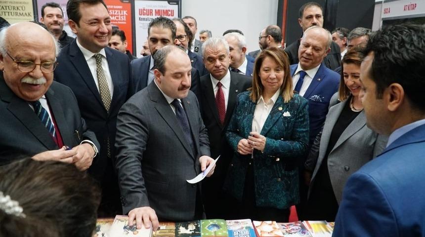 A&ccedil;ık&ouml;ğretim Sistemi T&Uuml;YAP Kitap Fuarı&rsquo;nda ziyaret&ccedil;ilerini bekliyor