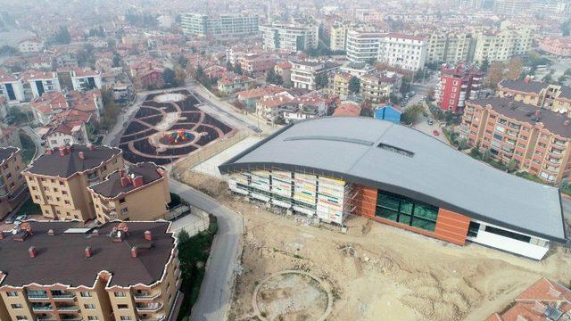 Meram’a kazandırılacak olan spor kompleksinde sona yaklaşılıyor