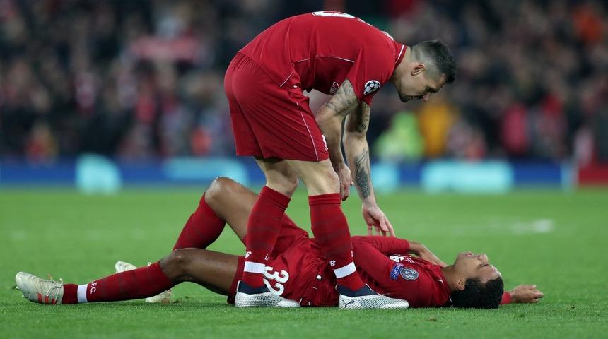 Liverpool'da Joel Matip 1.5 ay sahalardan uzak kalacak