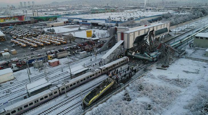 Ankara'da tren kazası! Yüksek hızlı tren banliyö treniyle çarpıştı G4