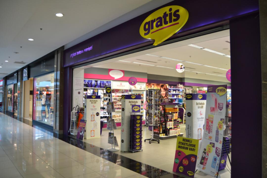 Yabancı sandığımız markaların T&uuml;rk&ccedil;e anlamlarını duyan şaşıp kalıyor!