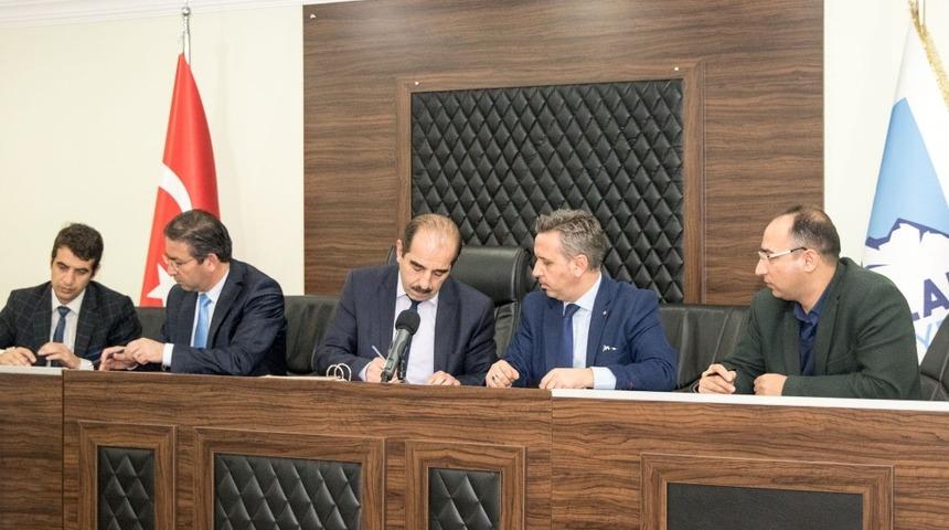 Akaryakıt alım ihalesi ger&ccedil;ekleştirildi