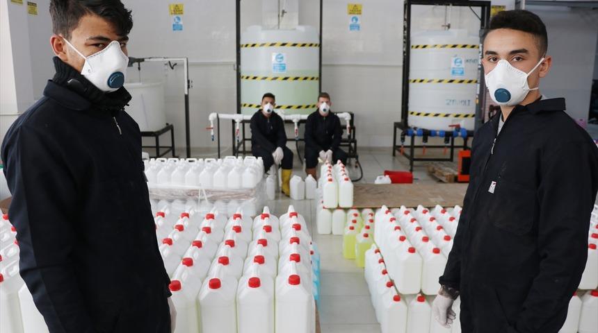 Prof. Dr. Necmettin Erbakan Mesleki Teknik Anadolu Lisesi adeta deterjan fabrikası gibi!