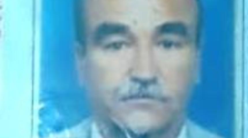 Arazide &ccedil;alışırken kalbine yenildi