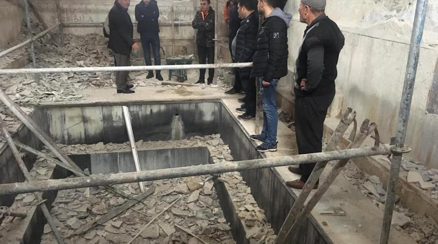 &Ccedil;ermik&rsquo;te tarihi hamamlarda restorasyon başladı