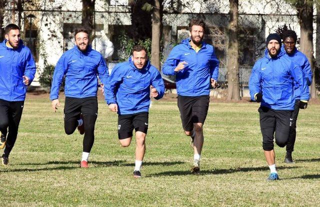 Aliağaspor, Kütahyaspor maçıyla devreyi lider kapatmak istiyor