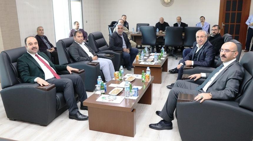 &Ccedil;ift&ccedil;i, Bozova Kaymakamlığını ziyaret etti