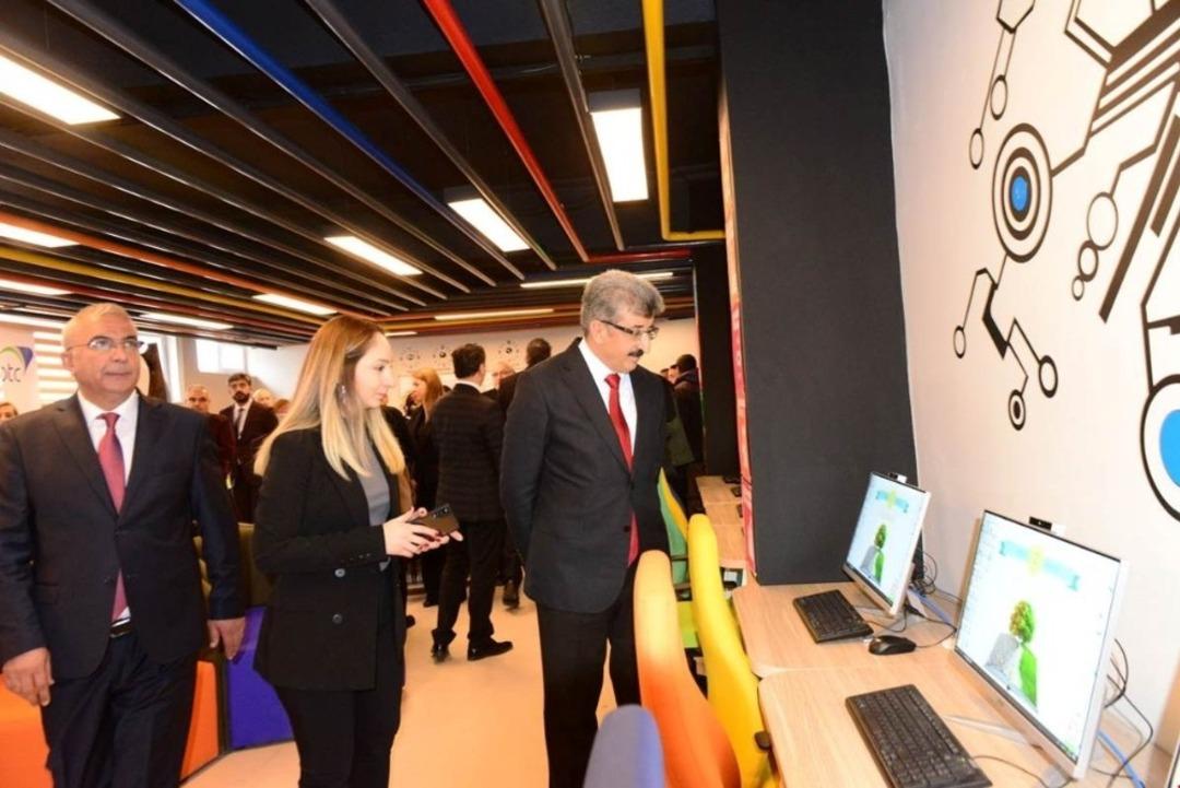 BTC&rsquo;nin Desteğiyle kurulan Z K&uuml;t&uuml;phane&rsquo;nin a&ccedil;ılışı yapıldı