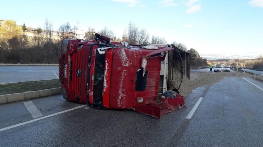 Gizli buzlanma kaza getirdi