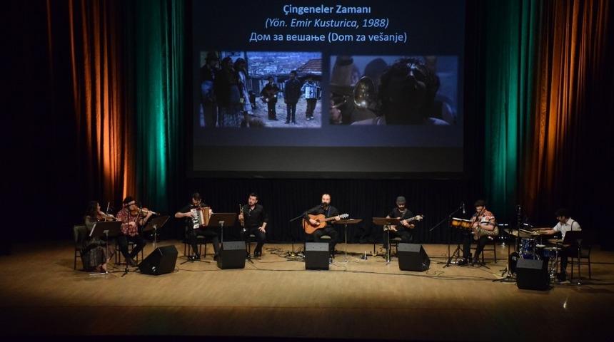 Anadolu &Uuml;niversitesinde "Balkan M&uuml;zikleri Konseri"