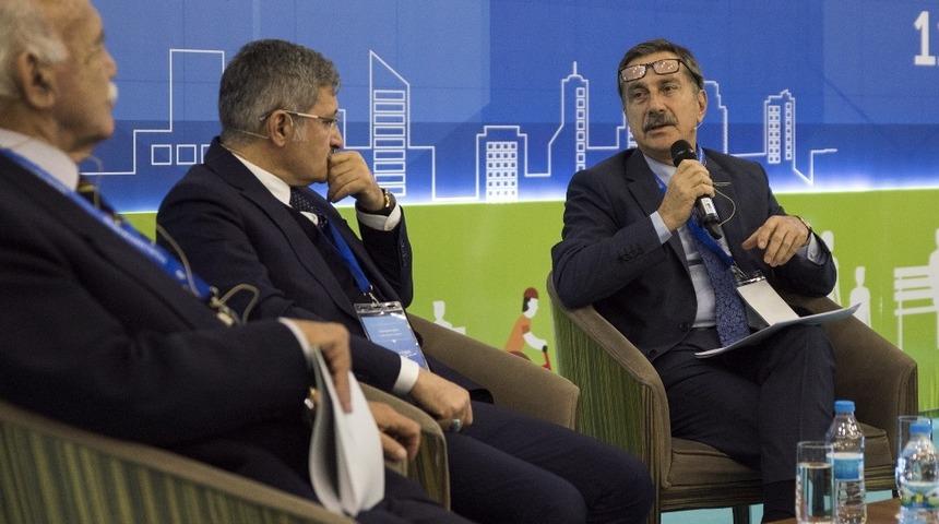 Başkan Ata&ccedil;, Uluslararası Kent ve Sağlık Kongresi&rsquo;ne katıldı