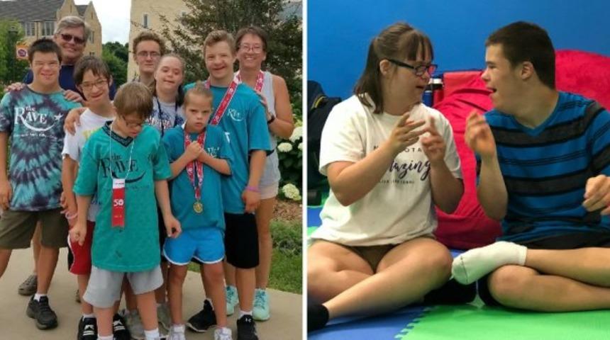 Beş Down Sendromlu &ccedil;ocuğa evini ve kalbini a&ccedil;an annenin i&ccedil; ısıtan hikayesi