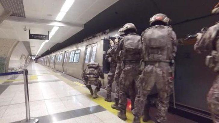 İstanbul metrosunda nefes kesen anlar! G2