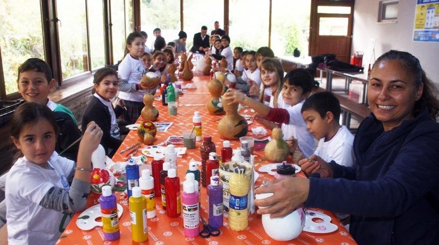 &Ouml;ğrenciler Su Kabağı Boyama ve Quilling &ouml;ğreniyor