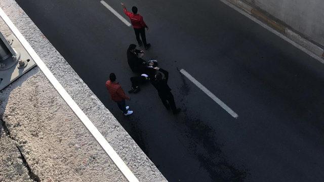 Köprülü kavşaktan yola düşen ortaokul öğrencisi Zerda, yaralandı