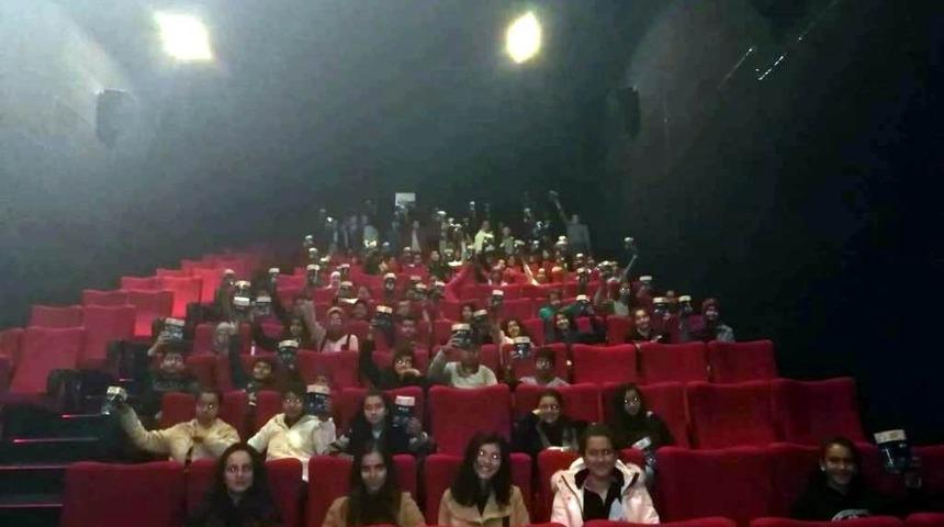 Ereğli Belediyesinden &ccedil;ocuklara sinema etkinliği